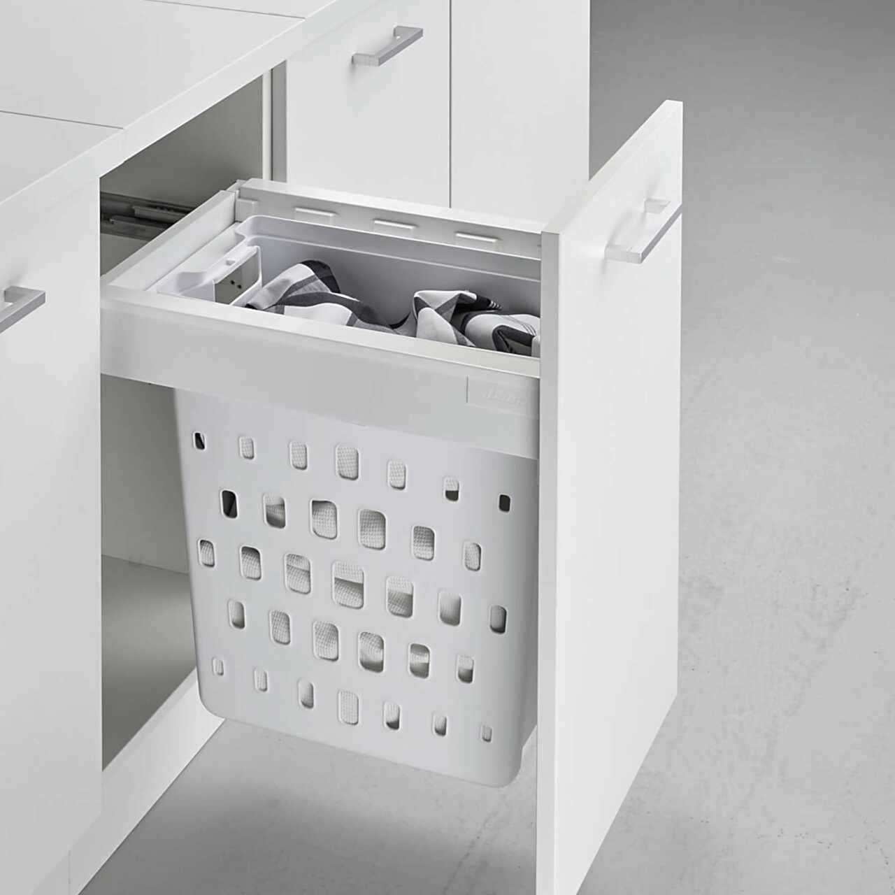 Badezimmer und Hauswirtschaftsraum